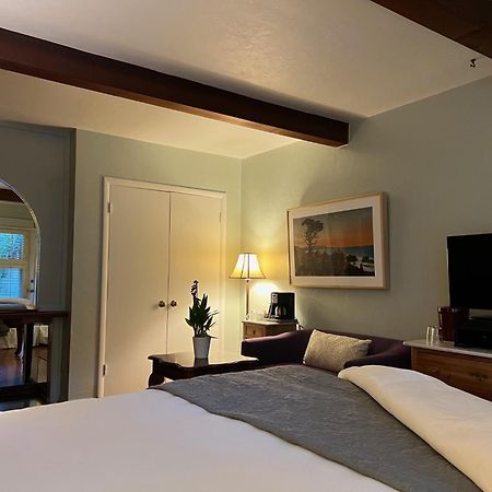 Carmel Garden Inn Экстерьер фото