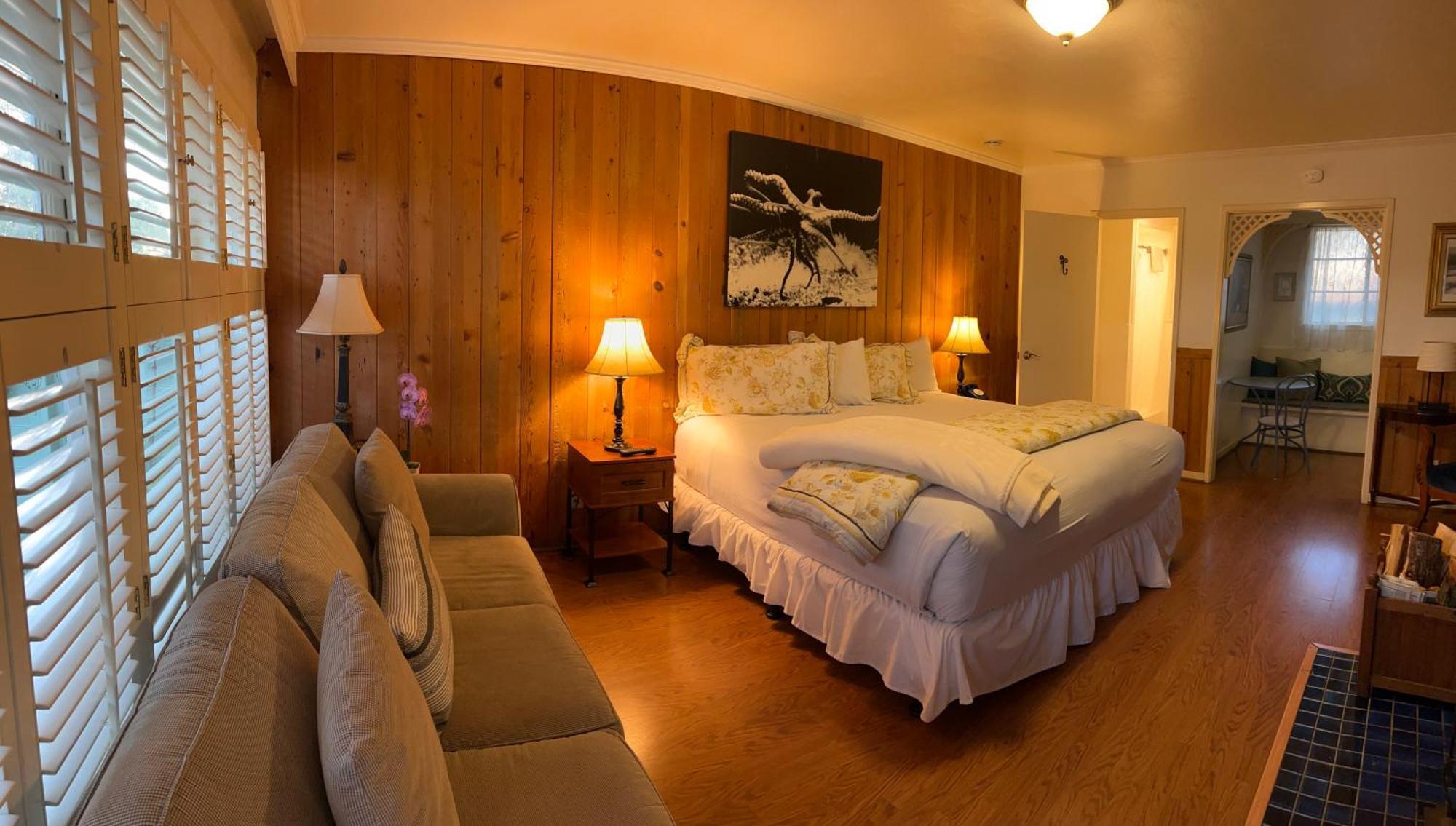 Carmel Garden Inn Экстерьер фото